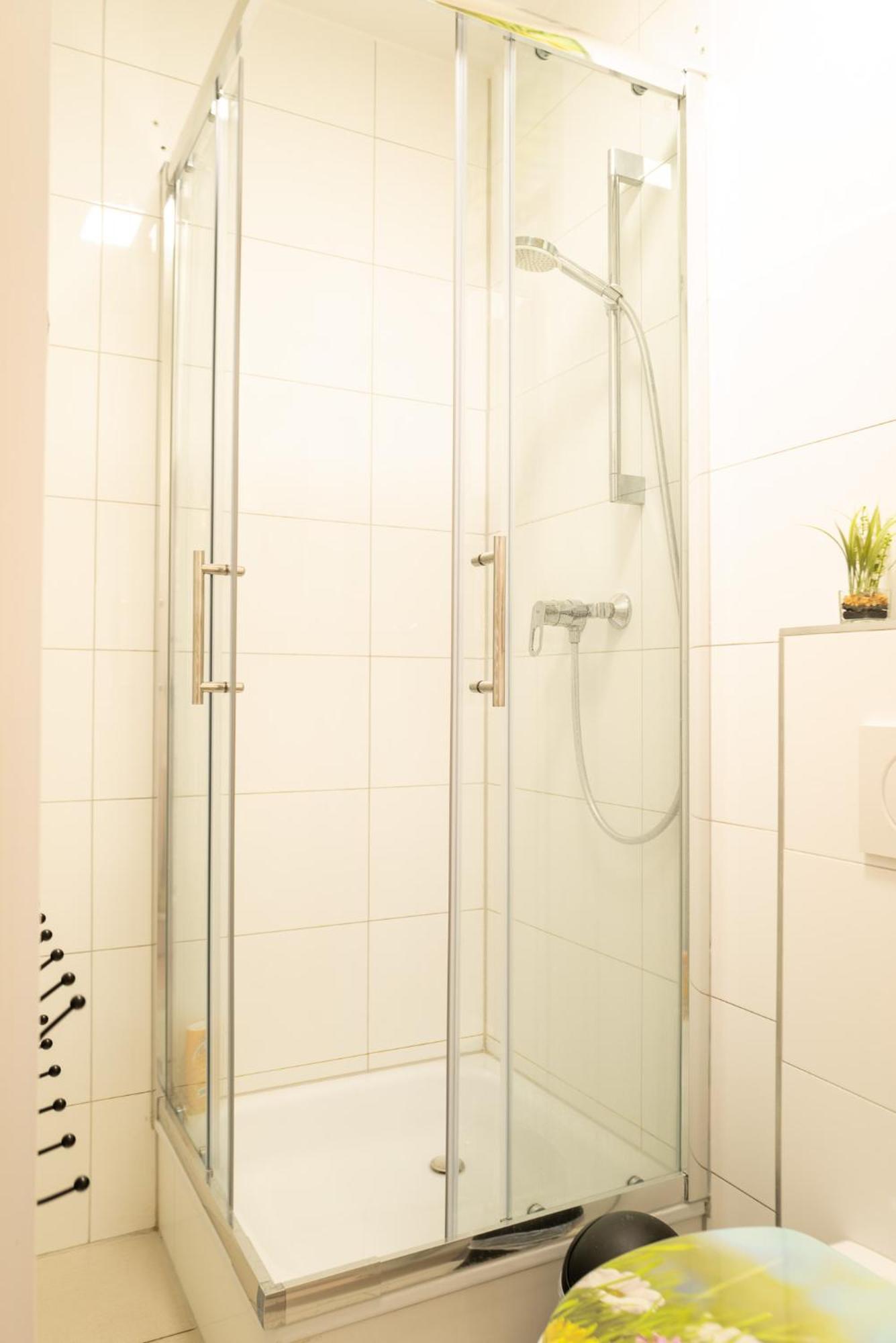 #222 Modernes City Apartment Im Herzen Von Neuss Exterior foto